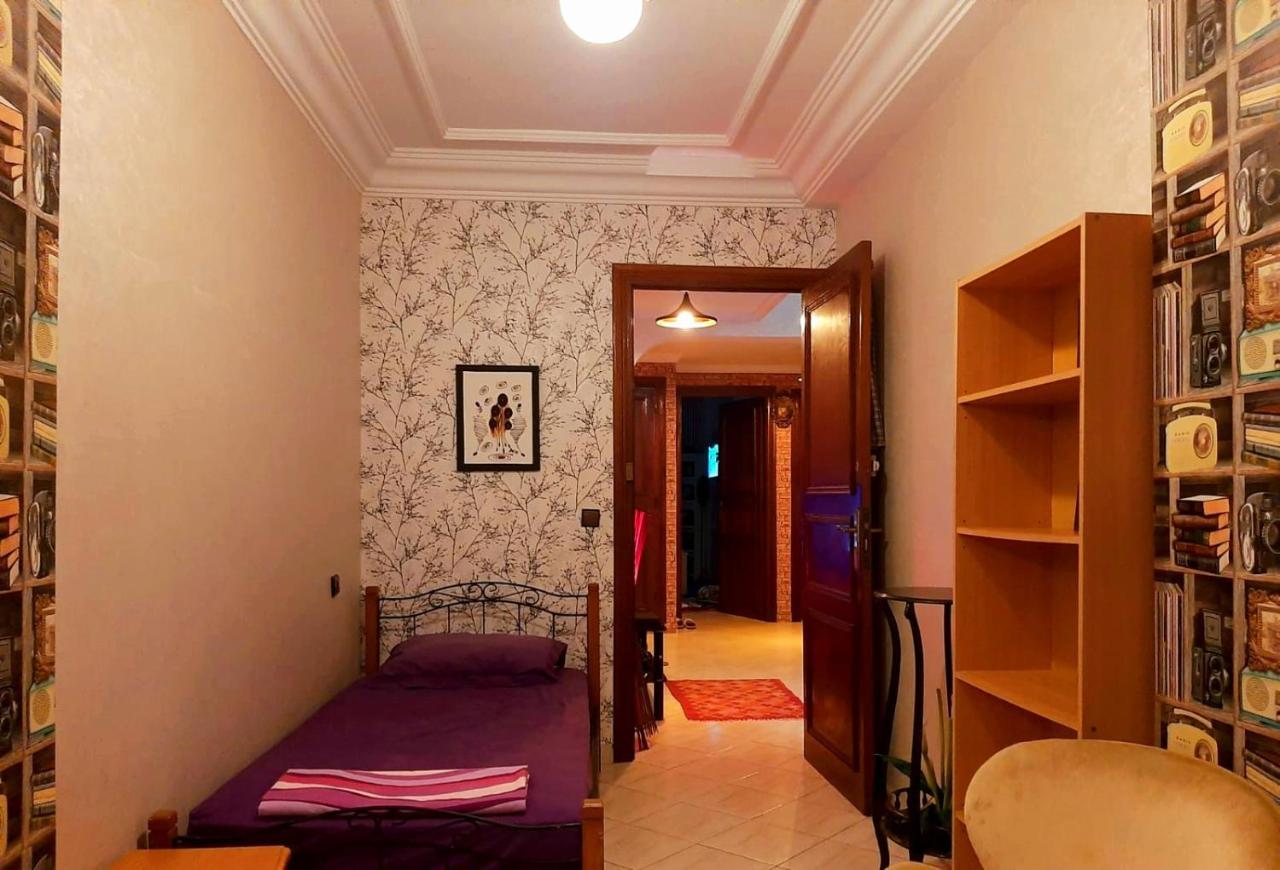 Stay Here, Nice Apartment With Garden View In Center, 1 Min Walk From Beach El Jadida Luaran gambar